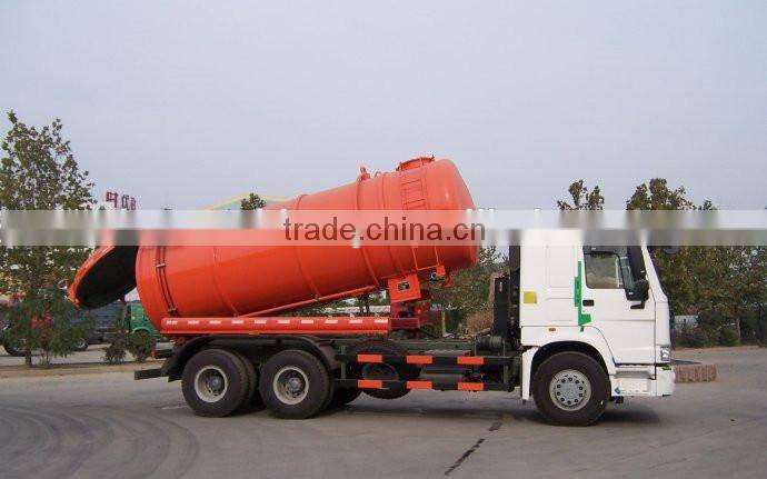 SINOTRUK HOWO vacuum cleaner truck for African markets