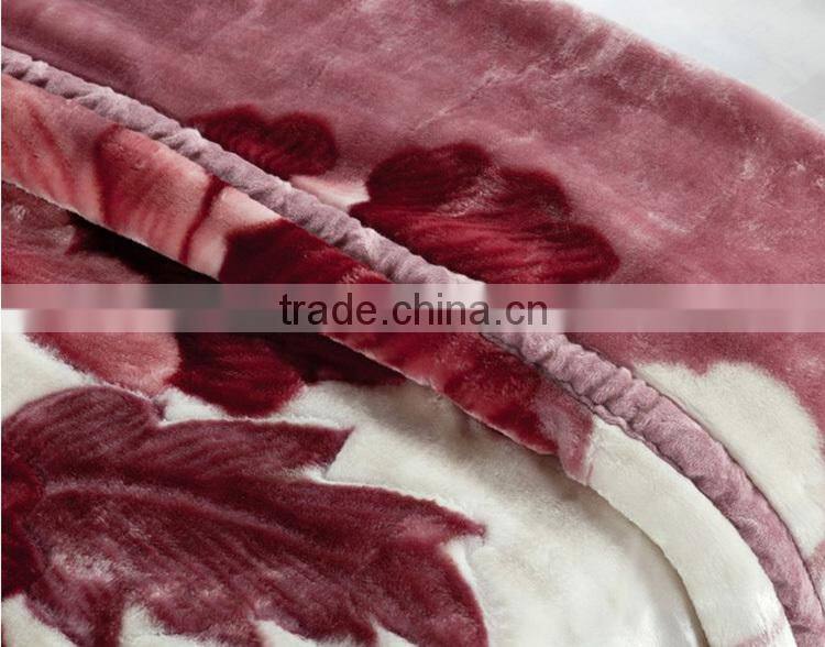 Winter twin size cheap custom big flower design blanket