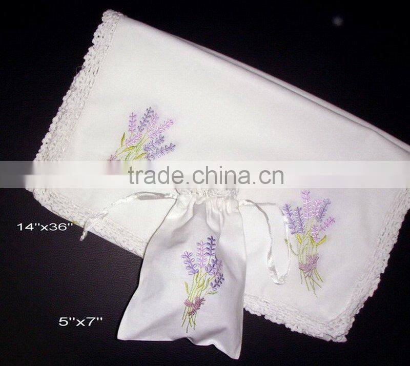 According To Customer Needs Embroidered Tissue Cover