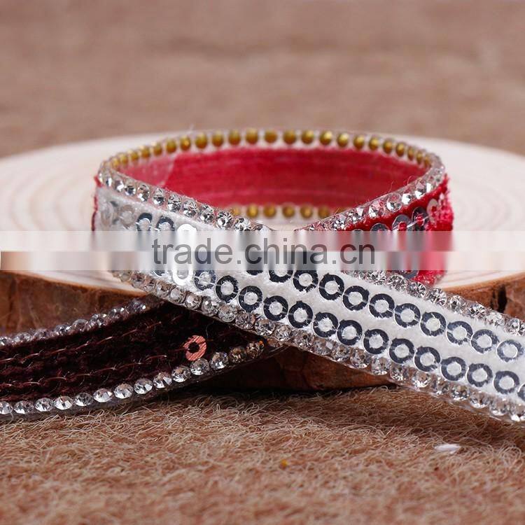Black,Purple,Red Diamond Ribbon Base On Glue Chain