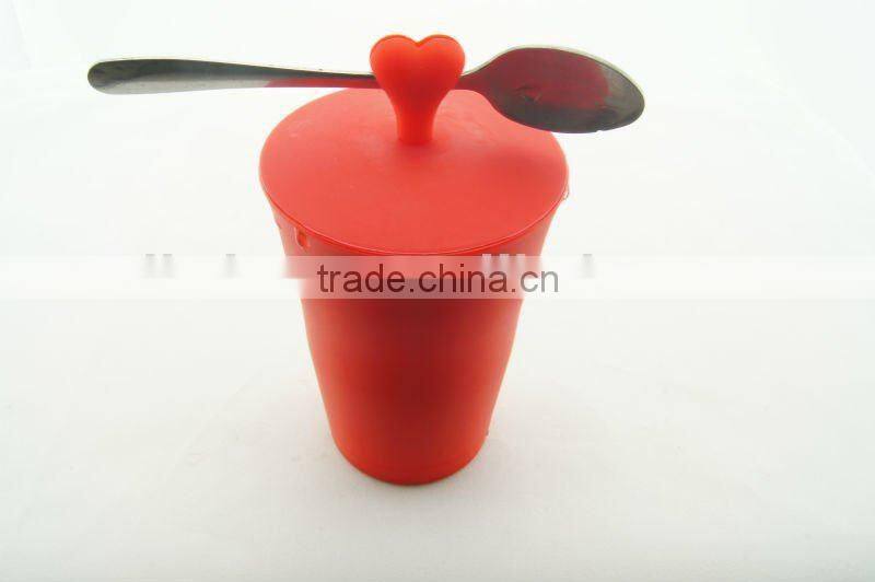 Hot selling BPA free silicone soft frozen drink cup