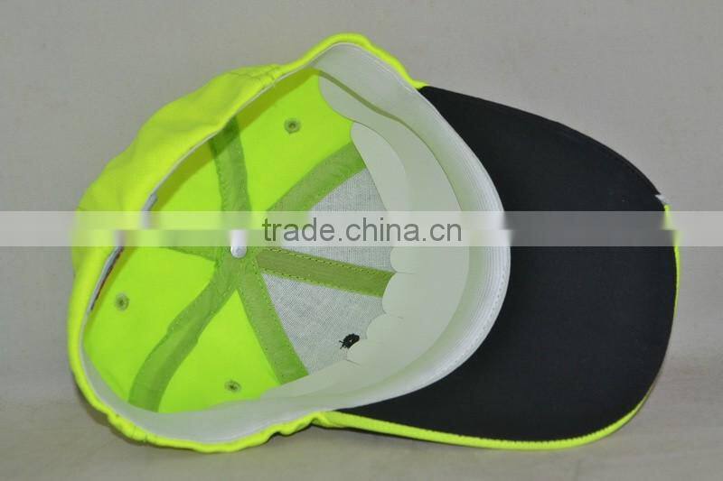 Guangzhou hat factory professional custom 100% polyester black/green stitching baseball cap