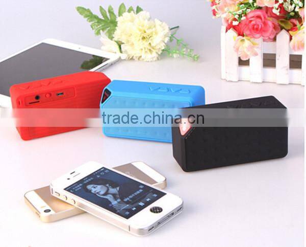 Mini Portable Bluetooth Wireless Speaker with TF Card/FM/Audio in Function