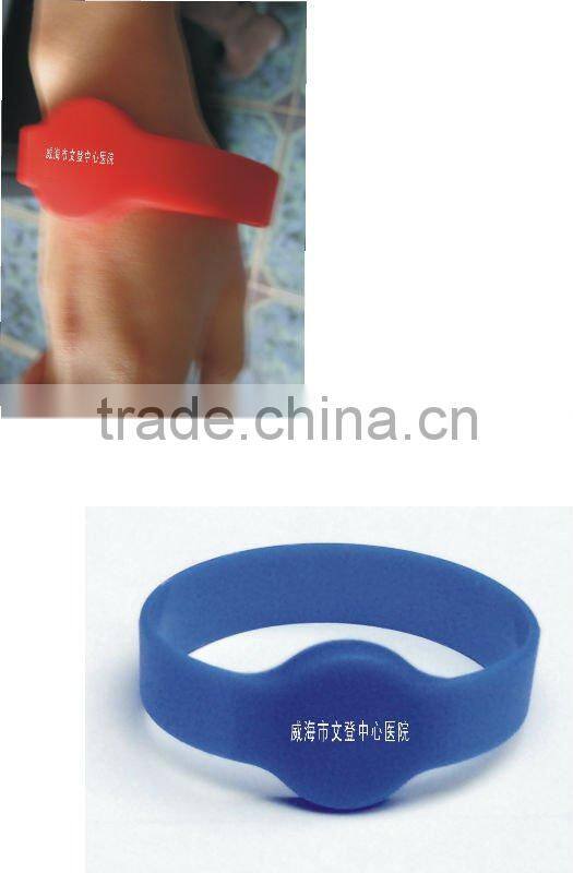 Silicon RFID NFC wristband
