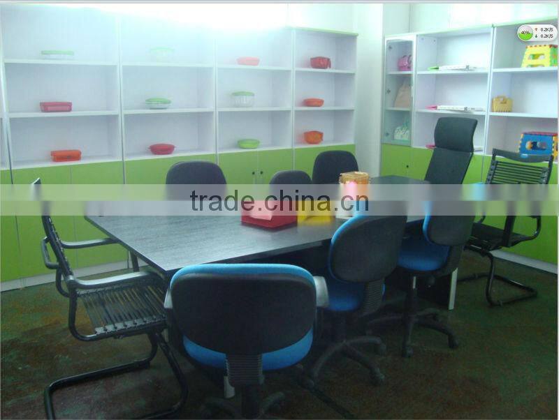 Colorful plastic glass cup