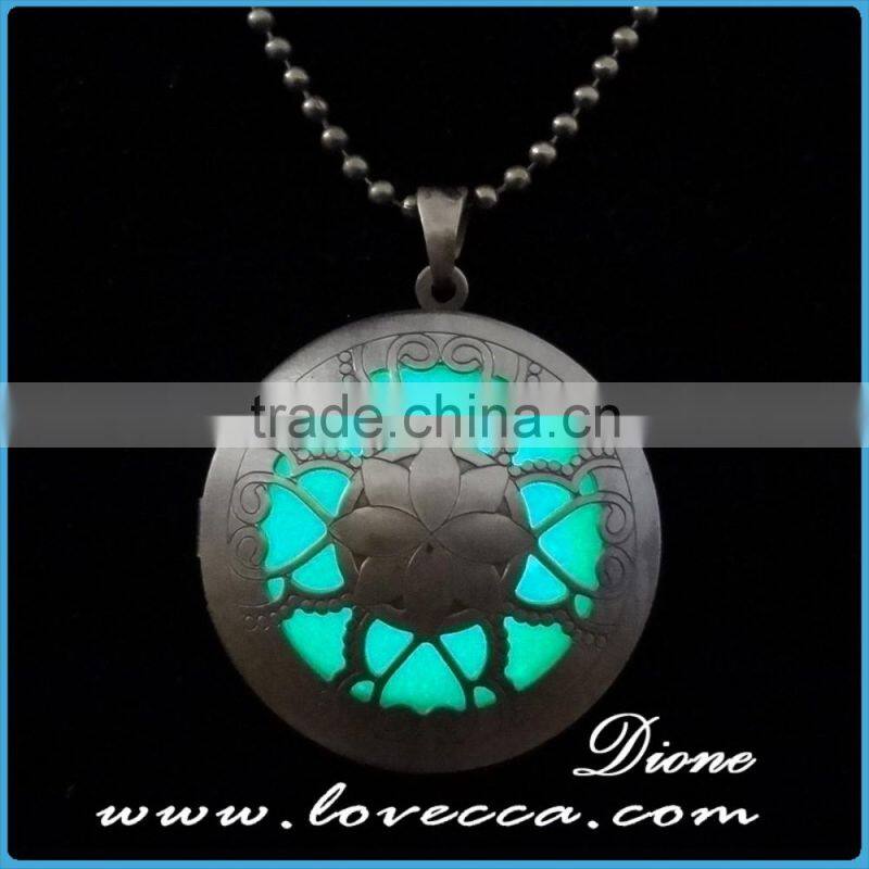 Handmade night light up alloy locket glow dark necklace