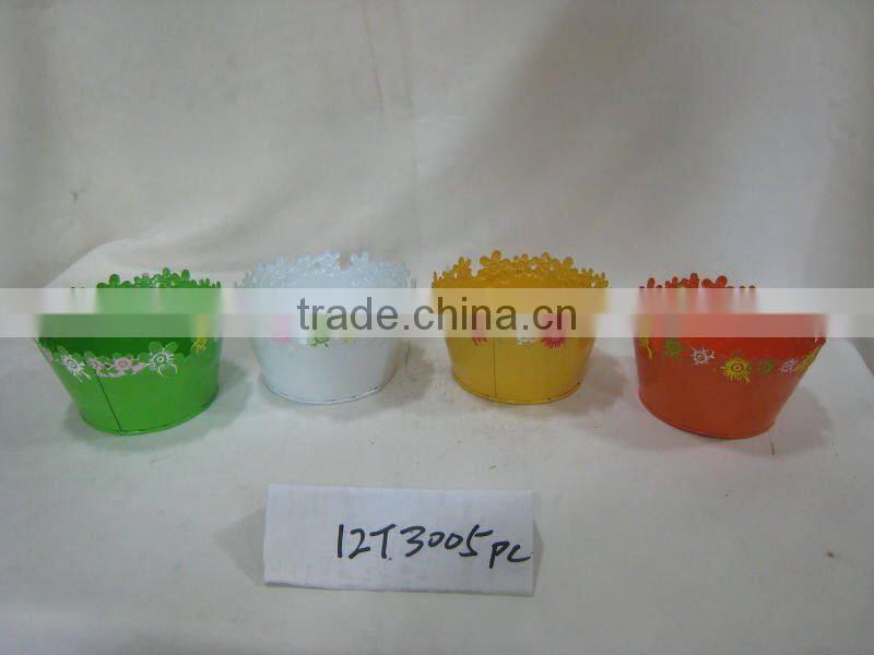 Galvanived plant pot round shape