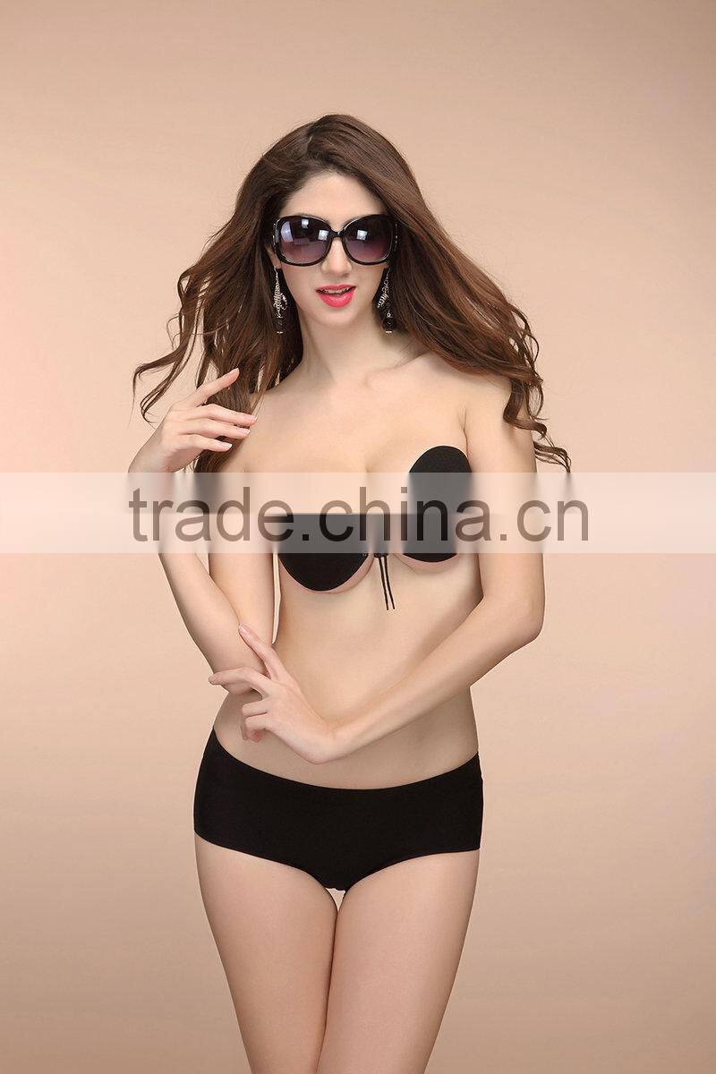 boutique invisible bra model image