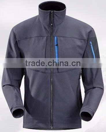 Men's polyester softshell jacket with high quality