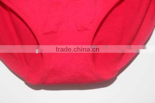 yiwu big factory produce 100% cottone flower embroidery woman underwear