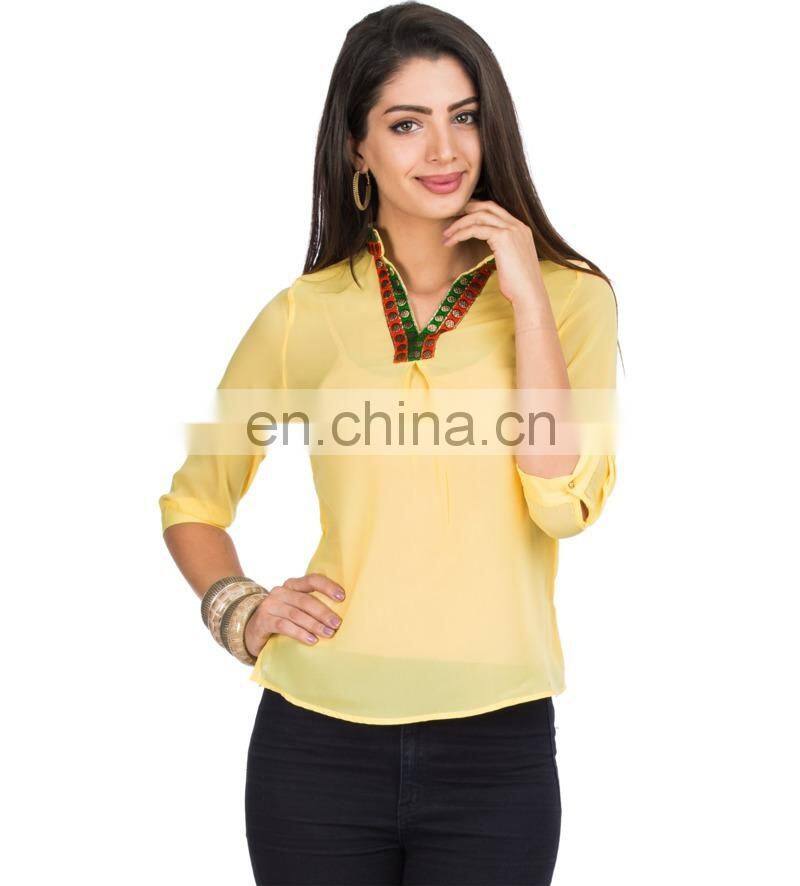 White Three-fourth Sleeves Ruffled Top Fahion design frilly three-fourth sleeves pleated layered lady blouse with lace trim