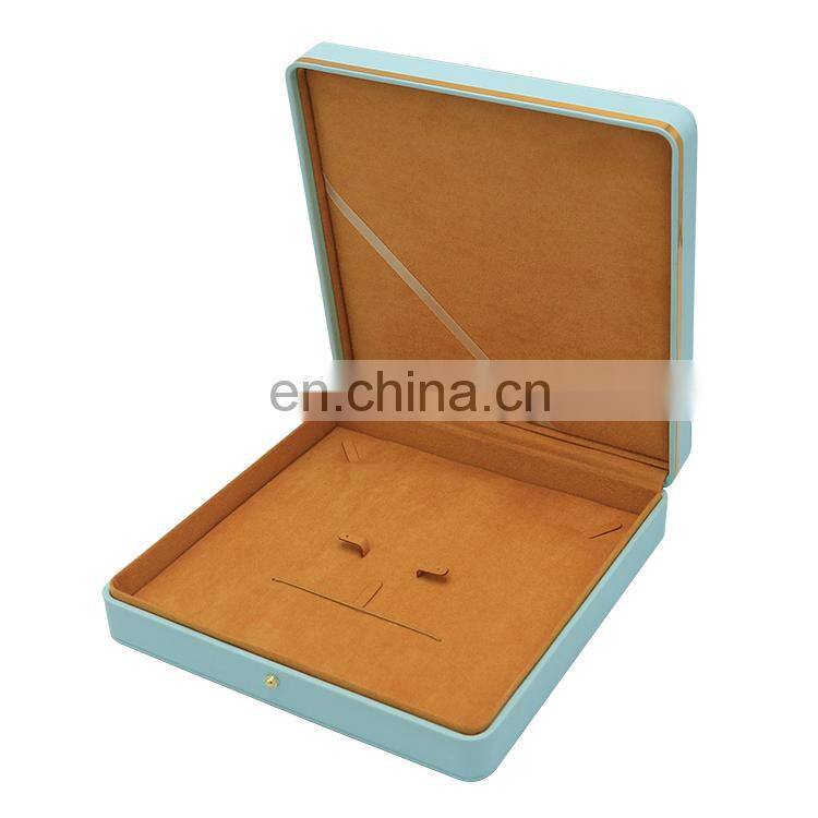 Factory direct supply high quality large leather necklace boxes custom necklace box packaging