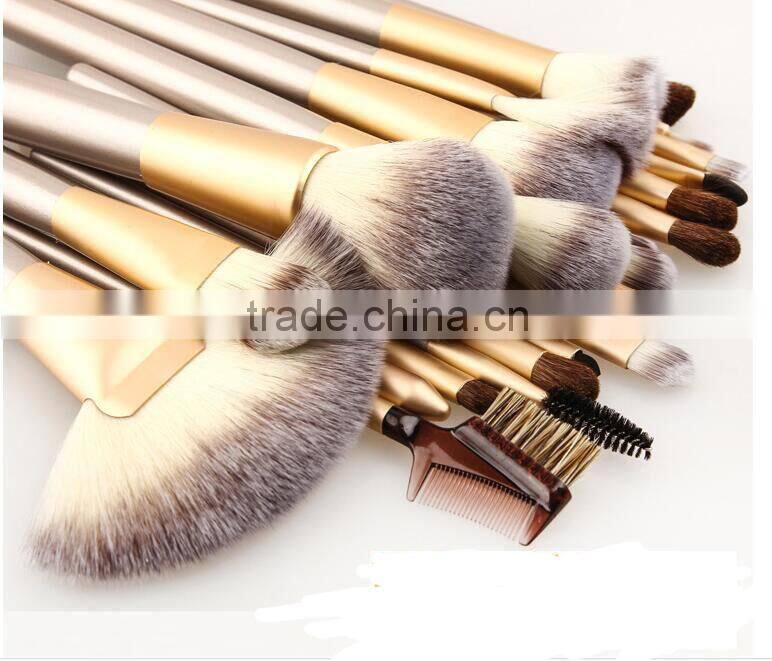 18pcs Face use beauty brush kit with nature long bamboo handle