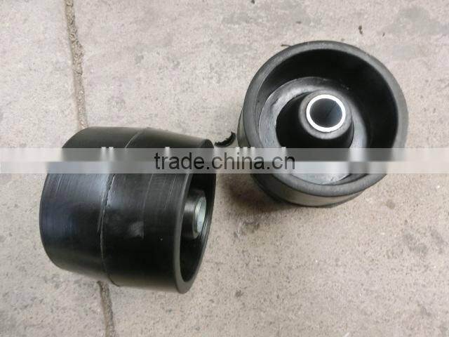 trailer rubber roller