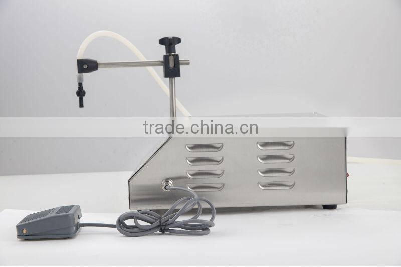 2015 new hot selling small-scale semi automatic liquid filling machine