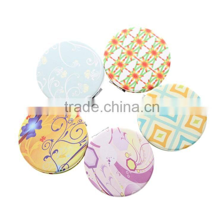 7cm Big Round Double Sided Foldable Metal Pocket Mirror With 16 Different Patterns On Cover