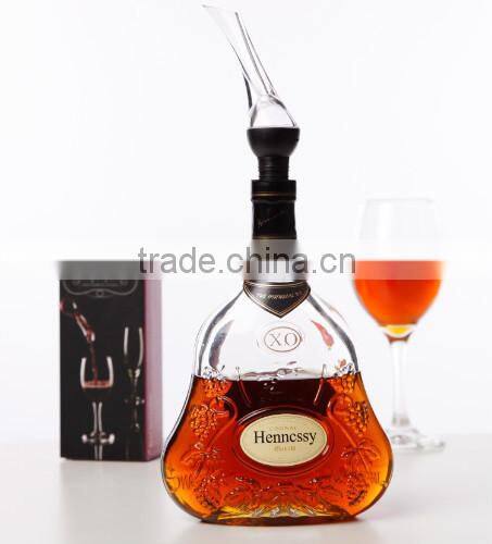 2015 Newest Patented Wine Aerating Pourer
