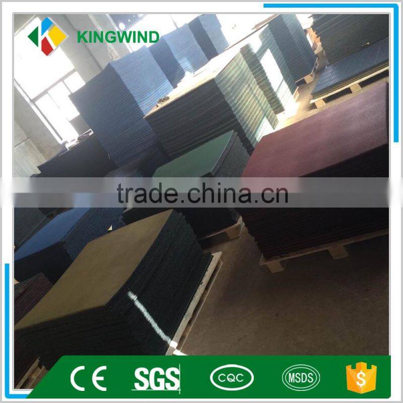 Hydraulic rubber floor tiles making machine