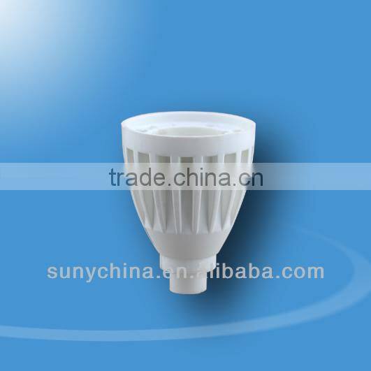 3-5W E14 C38 LED Candle Light Heat Sink