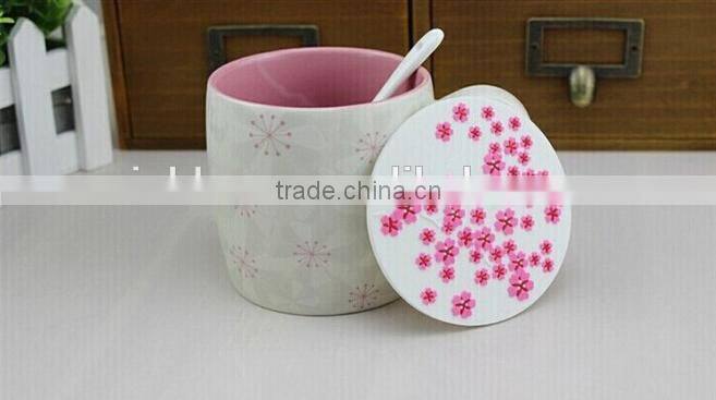 creative simple barrel shape of white120 oz carved sakura gift ceramic coffeee mug with lid