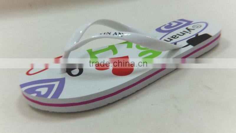 2016 new design of ladies slipper