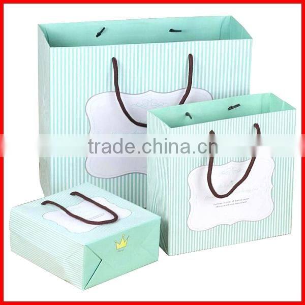 Hot Delicate Printing Gift Card Paper Bag Packing Wholesale