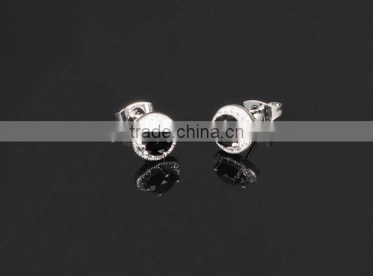 KSTONE 2015 shiny white gold stud earring with CZ black stone