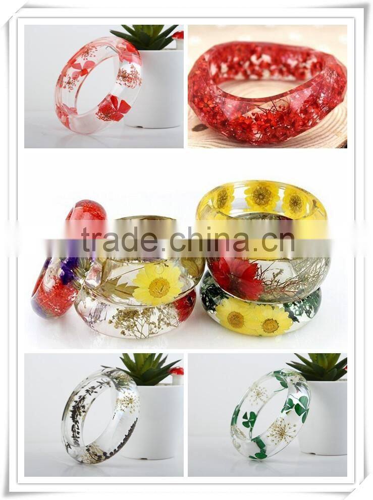 wholesale 2016 special and custom design hot sale real flower resin bangle