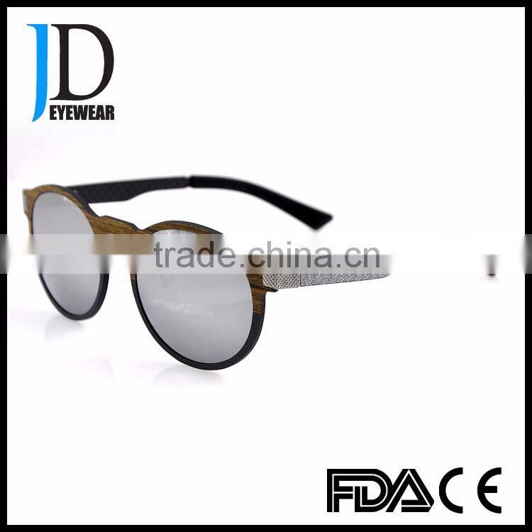 China Wholesaler TAC Polarized UV400 Protective Carbon Fiber Sunglasses