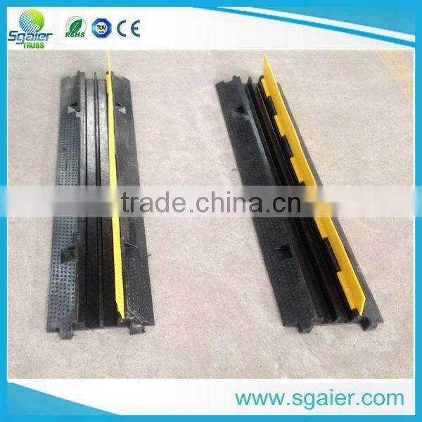 Sgaier 2 channel rubber base pvc flap cable protector ramp with 45degree corner