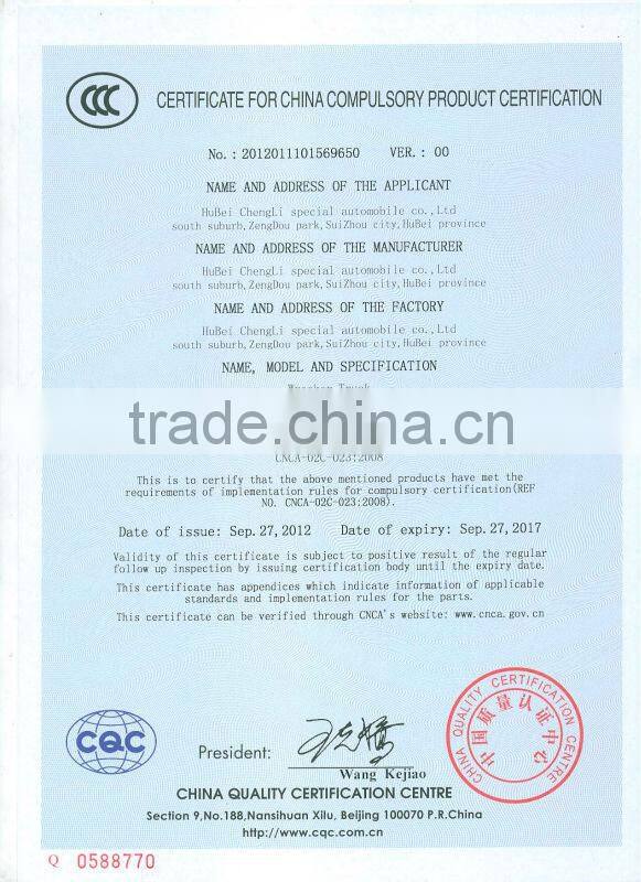 Dongfeng flatbed tow truck