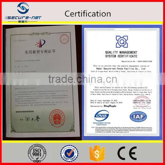 Hexagonal woven wire mesh machine