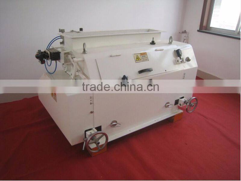 High Speed Cattle Feed advanced triple roll pellet crumbler