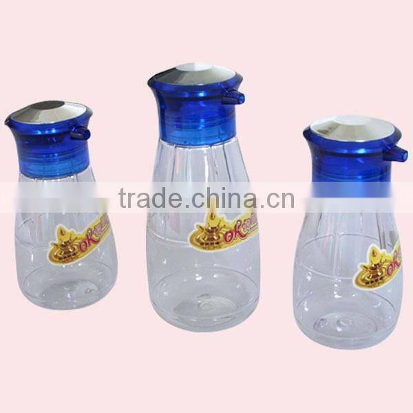 Plastic Salt and Pepper Shaker