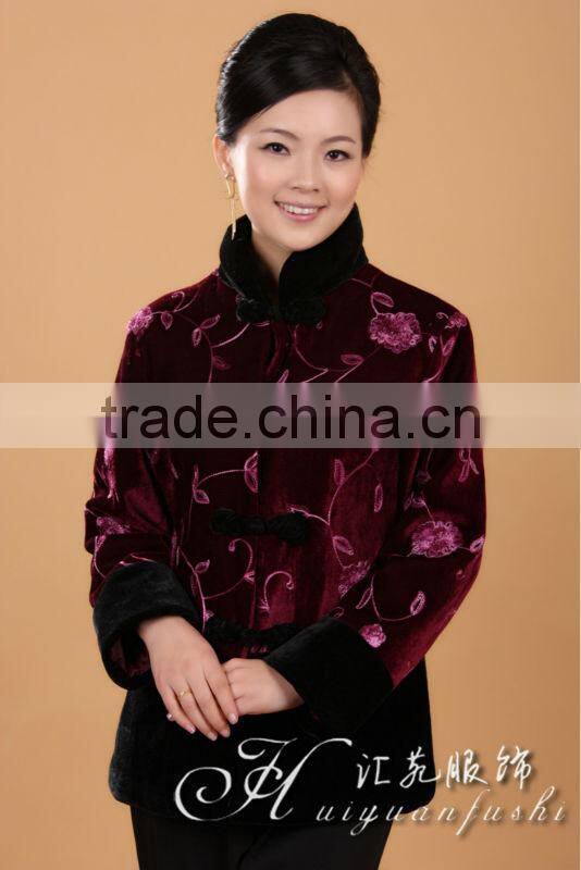 chinese woman traditional wear