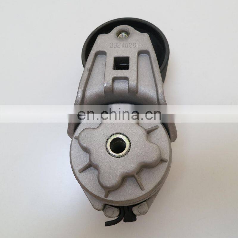 Dongfeng Truck Parts 4BT Belt Tensioner 3924026