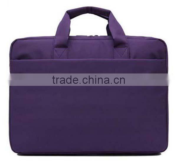 Durable computer messenger bag