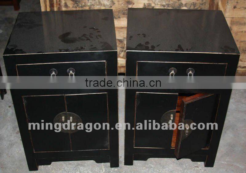 chinese antique furniture colorful black/green/red one drawer two door bedside cabinet
