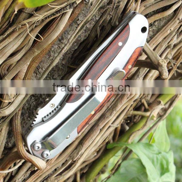 4" Closed Pakkawood Onlay Handle Serrated Silver Utility Knife