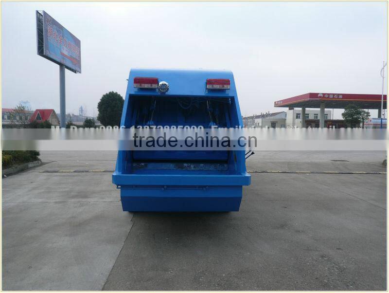 China factory Dongfeng rubbish compactor truck 5cbm