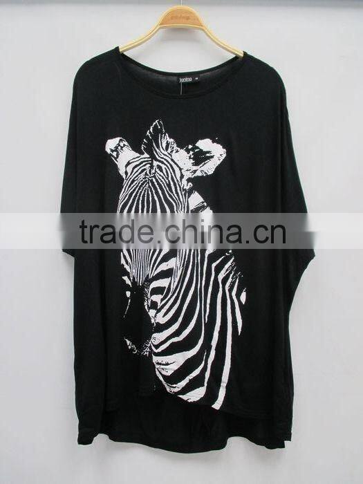 Women plus bat-wing high-low printed top