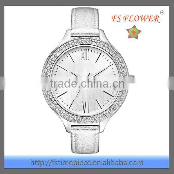 New Lady Women Fashion Luxury Quartz Rhinestone Crystal Wrist Watch