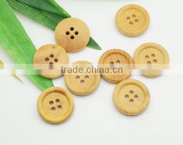 4 holes natural wood buttons