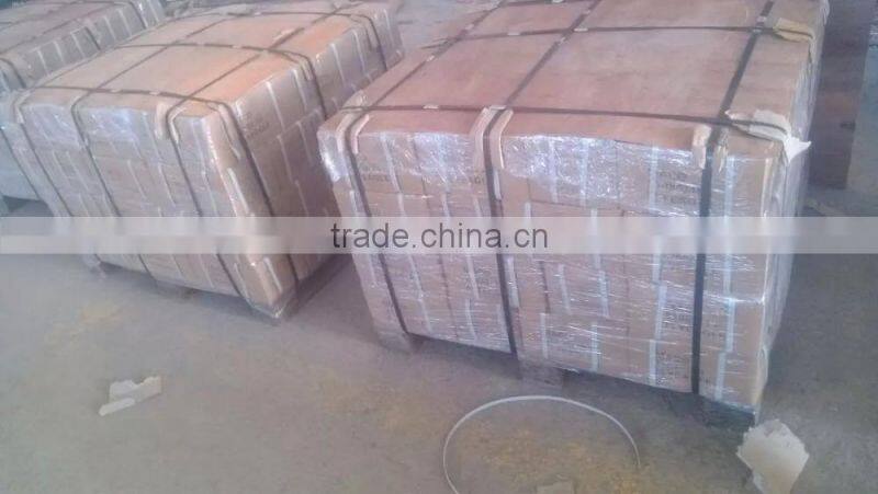 Sliding gate wheel for cantilever gates