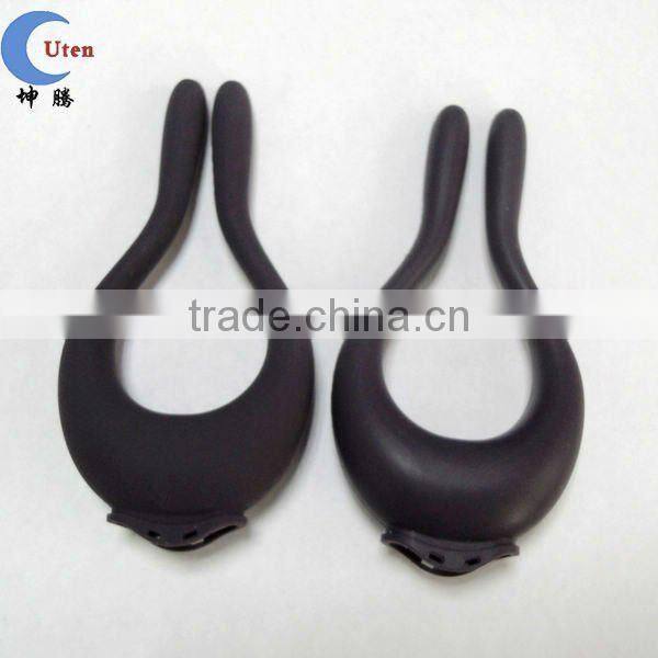 Silicone protective plug for medical equipment
