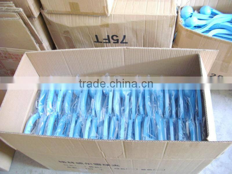 POOF-Slinky - Ideal Sno-Ball Maker for Winter Snowball Activities, Assorted Colors ABS Snowball Maker