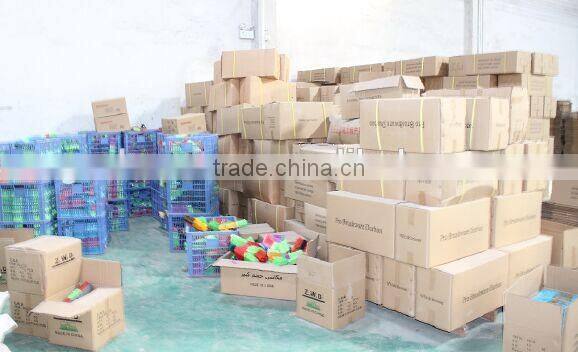 Low price plastic broom, plastic broom with wooden handle