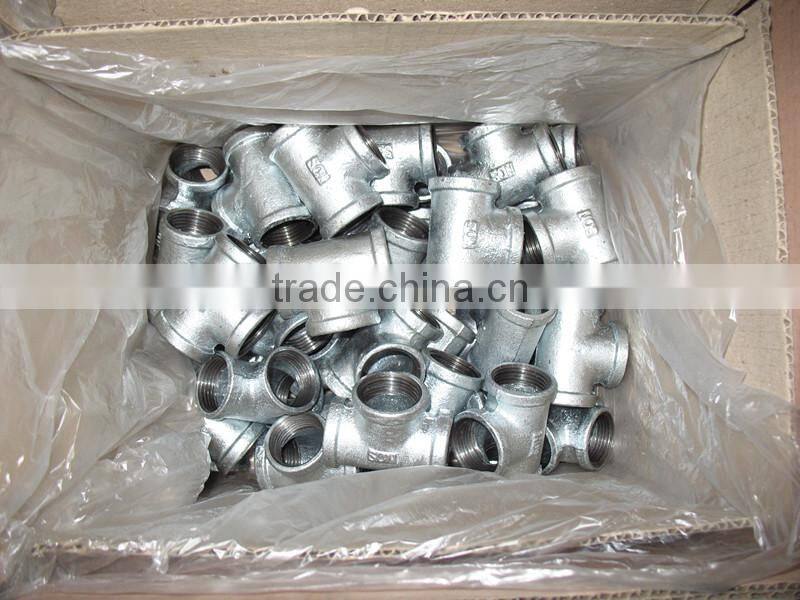 Malleable iron pipe fittings