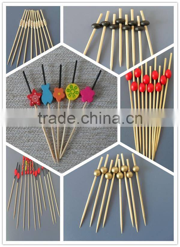 Knotted end bamboo skewer