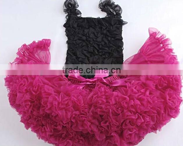 Factory wholesale baby girls chevron printed with chiffon ruffle skirt chevron baby skirt,hot pink pettiskirt